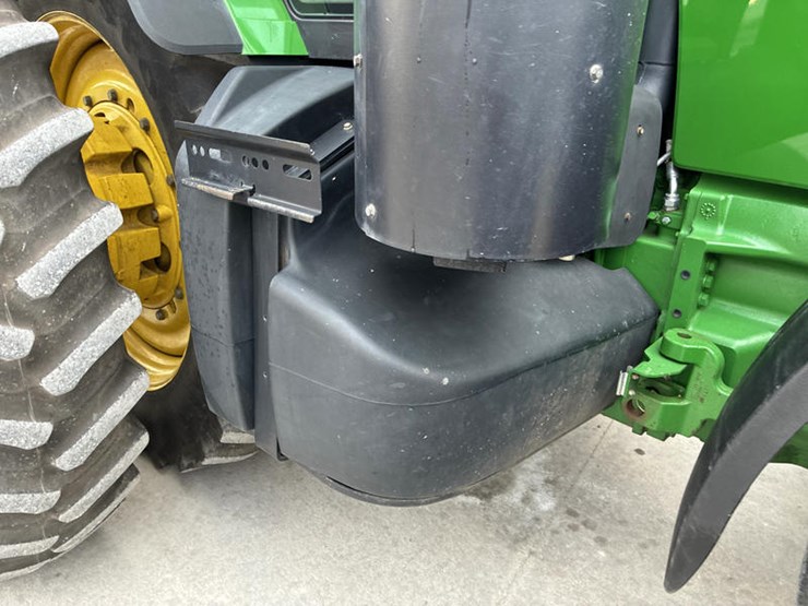 john-deere-8335r-image-21