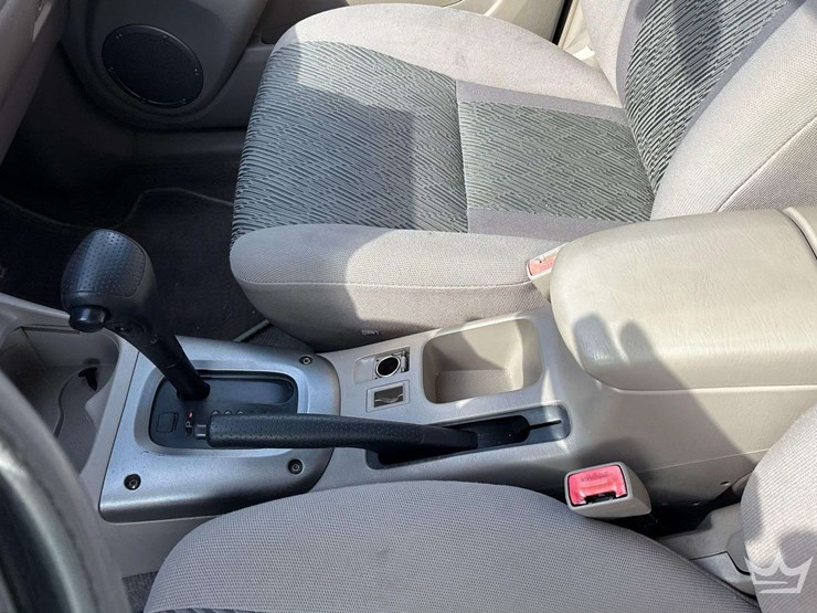 2002-toyota-rav4-image-16