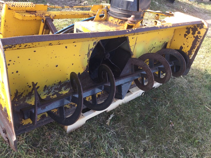 #4566-•-erskine-snowblower-image-3