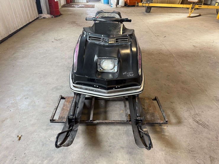 1974-caterpillar-440-image-3