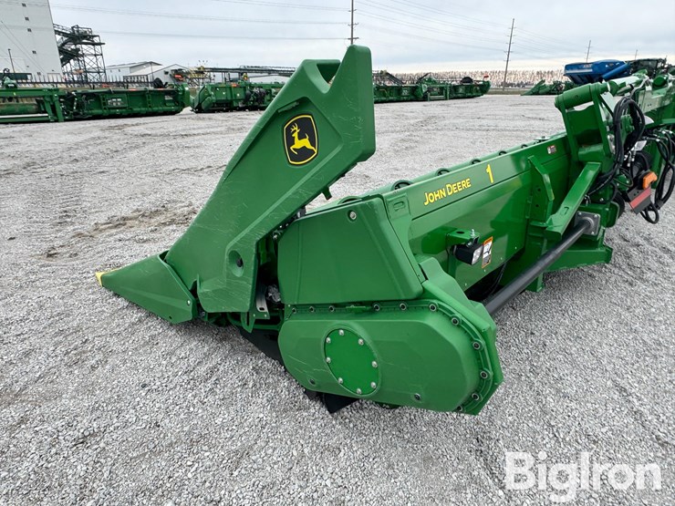 john-deere-c12f-image-18