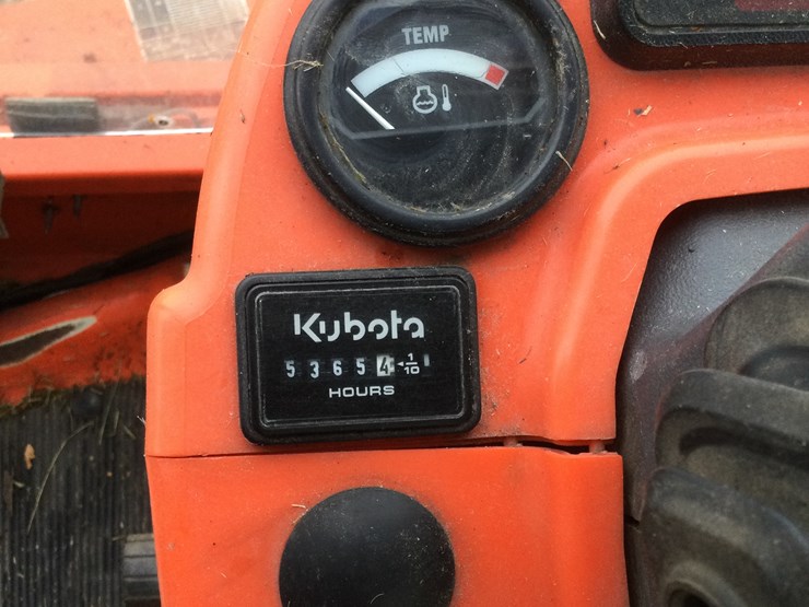 2011-kubota-f3680-image-9