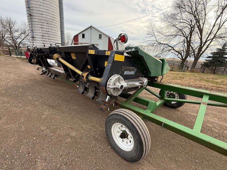 2004-geringhoff-12-row-20”-roto-disc-chopping-head,-comes-with-a-mauer-header-trailer,-stationary,-r-image-10