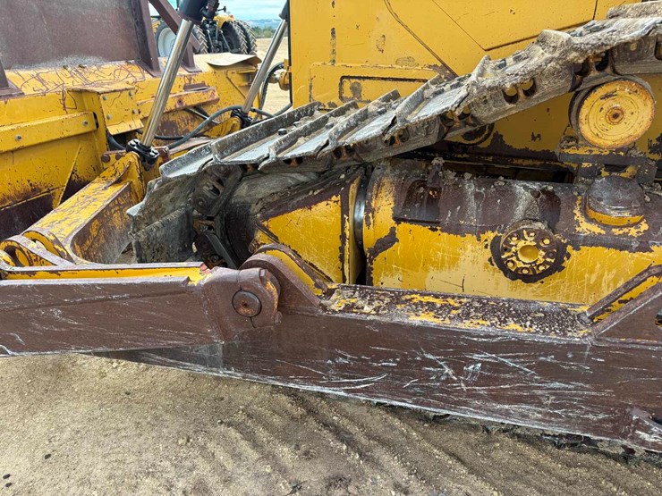 caterpillar-d6t-lgp-image-23