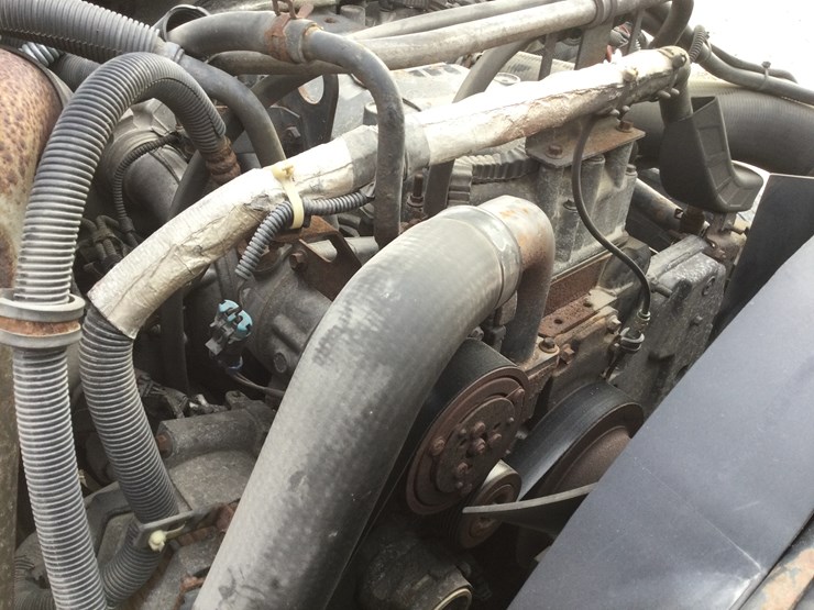 2013-international-durastar-4300-image-23