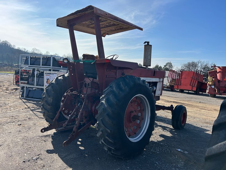 international-100-image-4