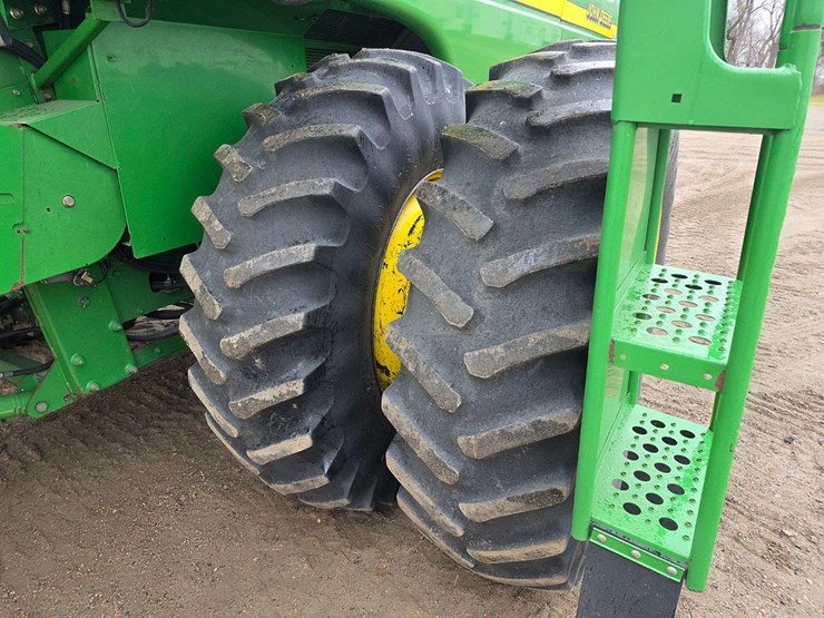 2000-john-deere-9650-sts-image-35