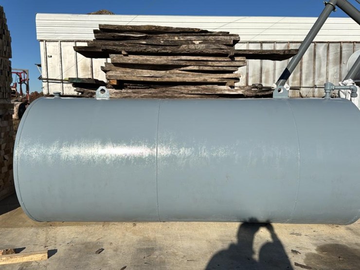 #146-•-fuel-tank-image-1