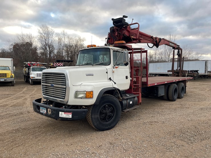 #1134-•-1993-ford-sheetrock-boom-truck-(has-mn-title)-image-1