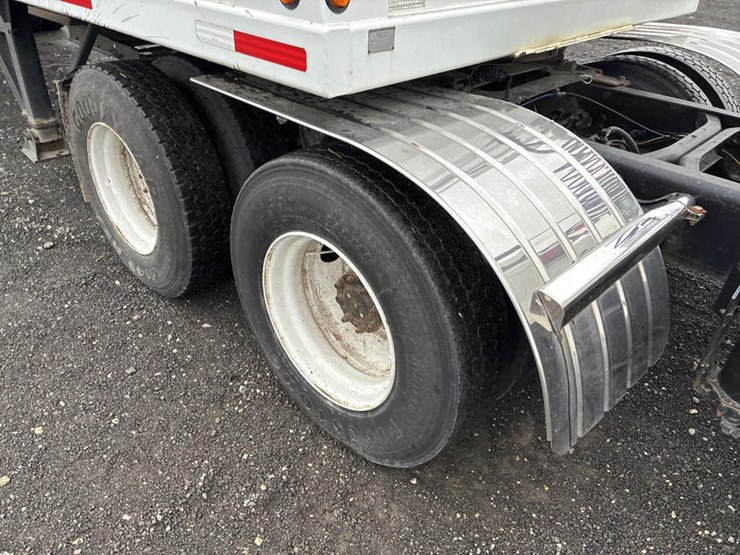 case-ih-8100-image-26