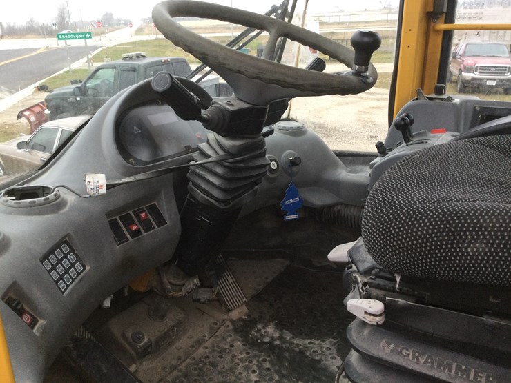 volvo-l120e-image-11