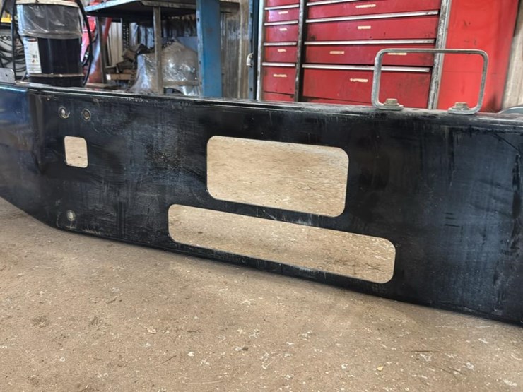 #161-•-bumper*-image-4