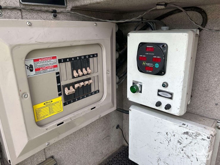 2008-pierce-enforcer-image-22