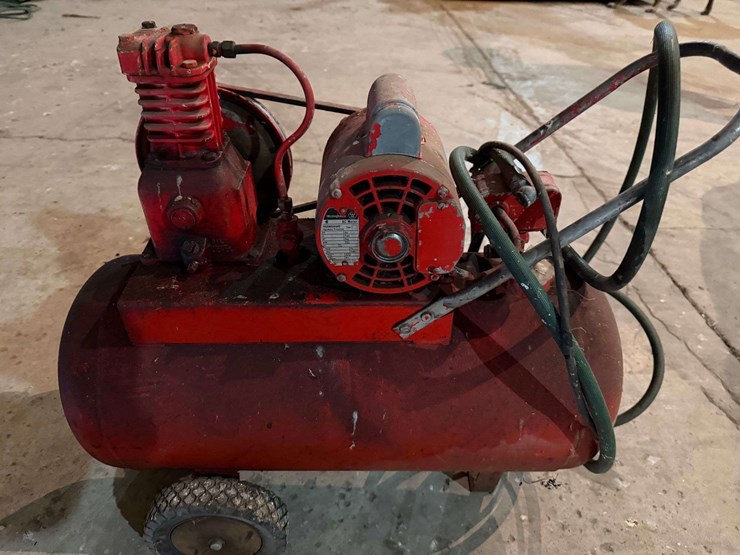 110v-air-compressor,-in-working-condition-per-seller-image-3