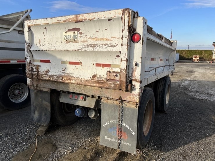 columbia-t/a-pup-trailer-image-6