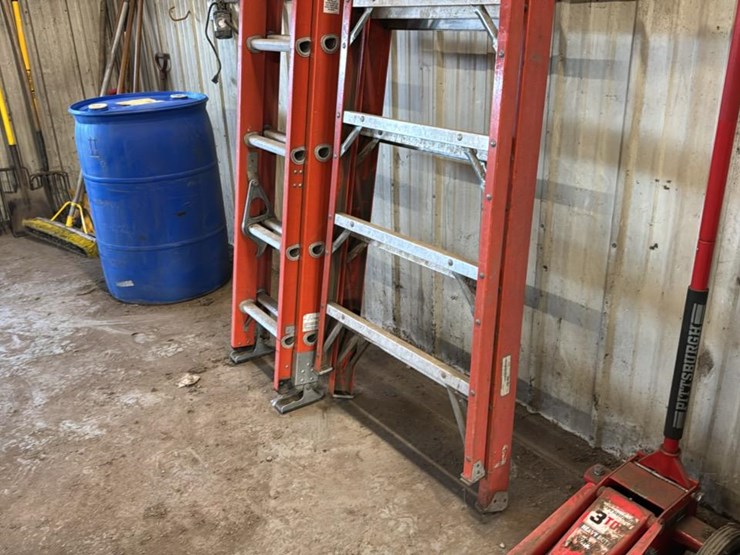 #155-•-ladders*-image-2