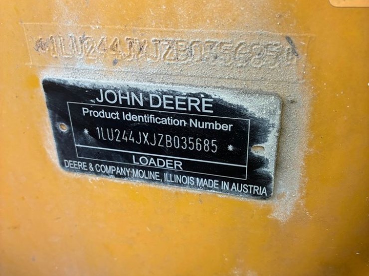 deere-244j-image-12