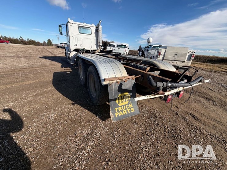 1997-volvo-f16-image-13