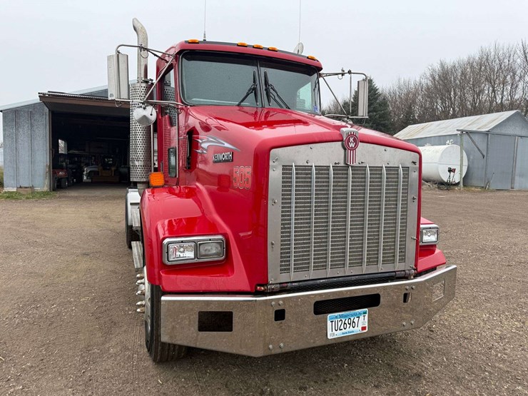 2001-kenworth-t800-image-4