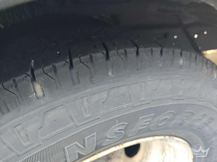 2017-ford-e450-image-38