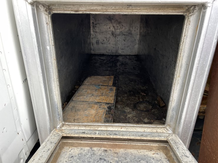 ford-lt9000-image-35