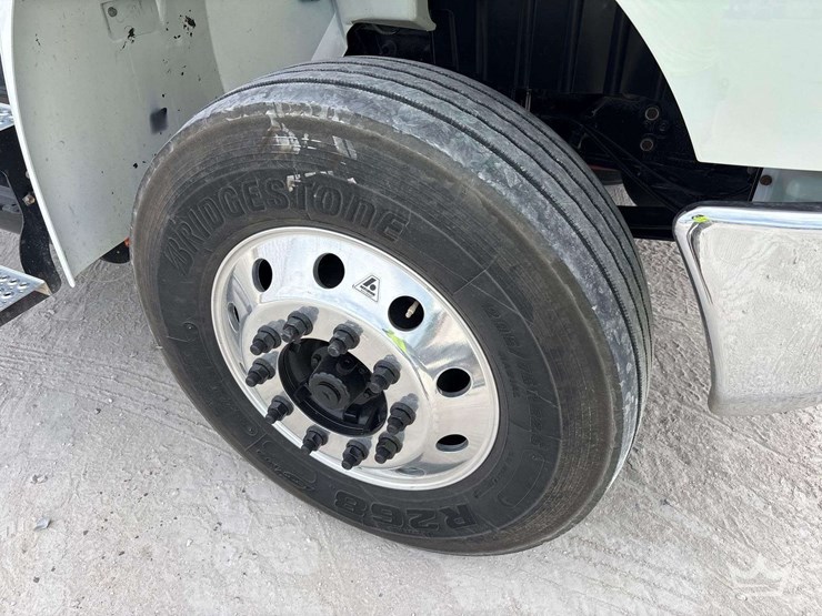 2021-international-mv607-image-45