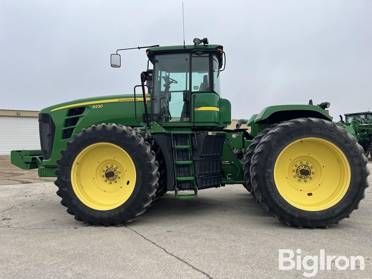 john-deere-9230-image-8