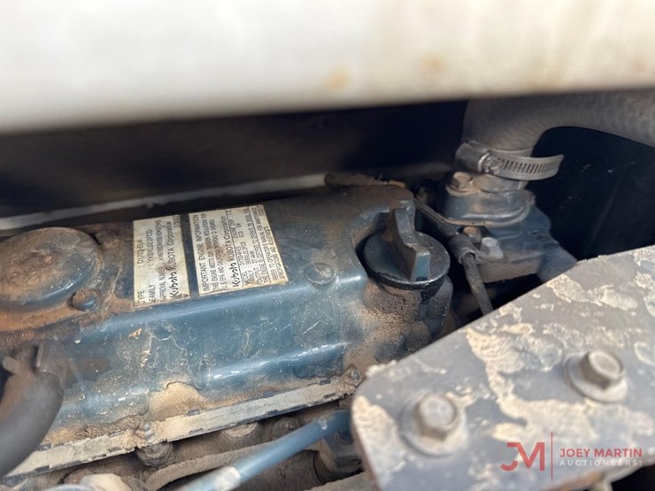 2005-bobcat-328g-image-13