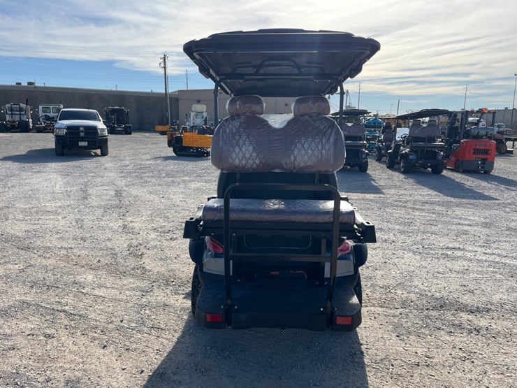 electric-golf-cart-image-6