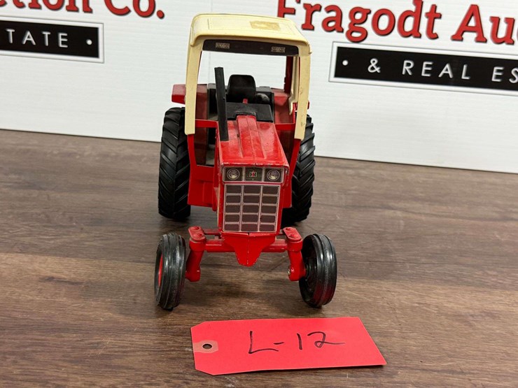 international-1086-image-3