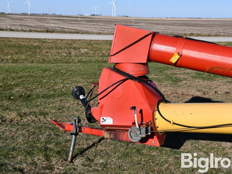 westfield-mk130-71-13"x71'-swing-away-auger-image-10