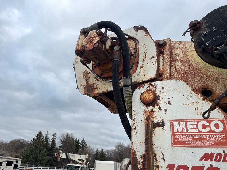 ford-lt9000-image-55