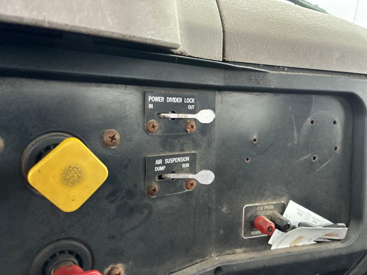 case-ih-8100-image-81