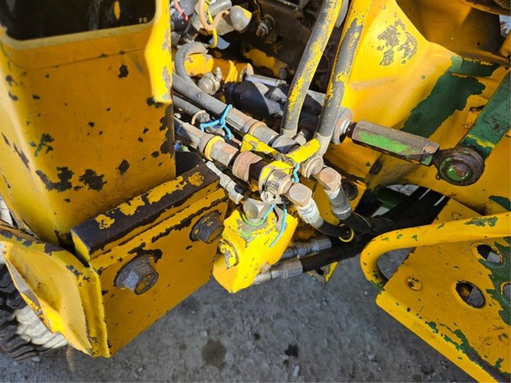 john-deere-650-image-42