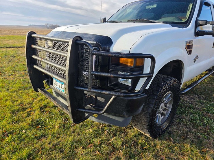 2008-ford-f350-image-22