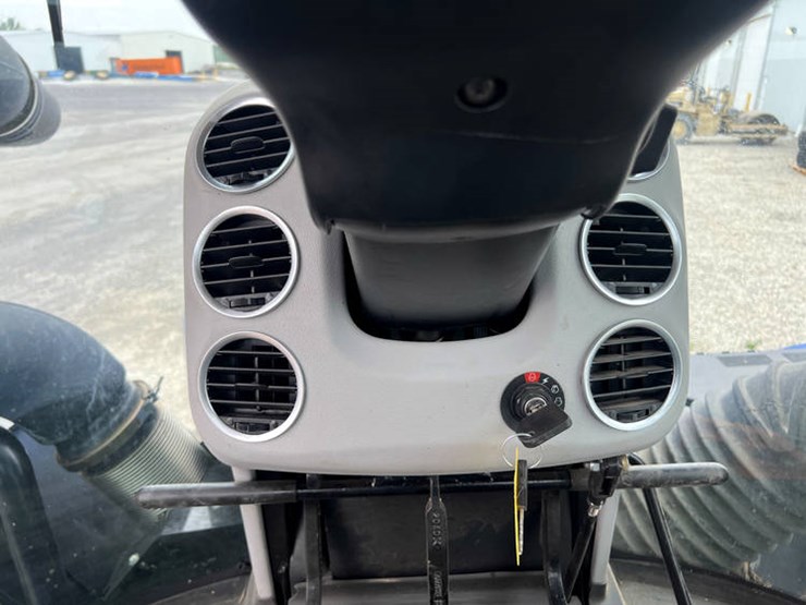 2023-new-holland-t9.600-image-51