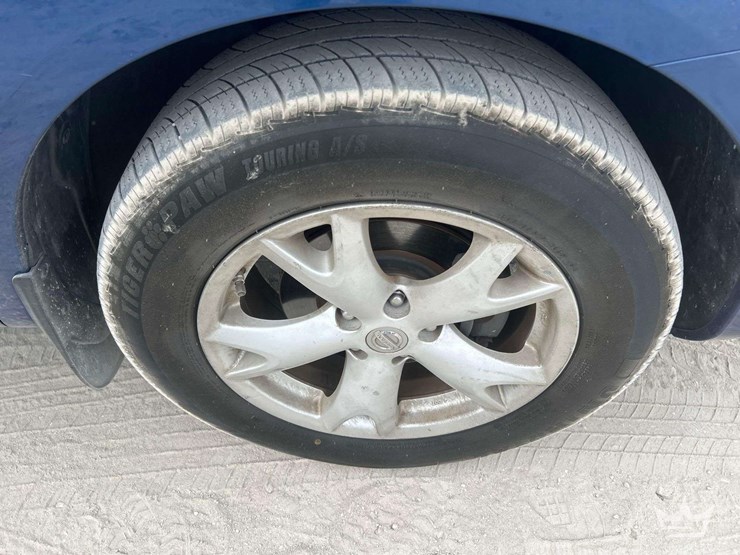 2008-nissan-rogue-image-23