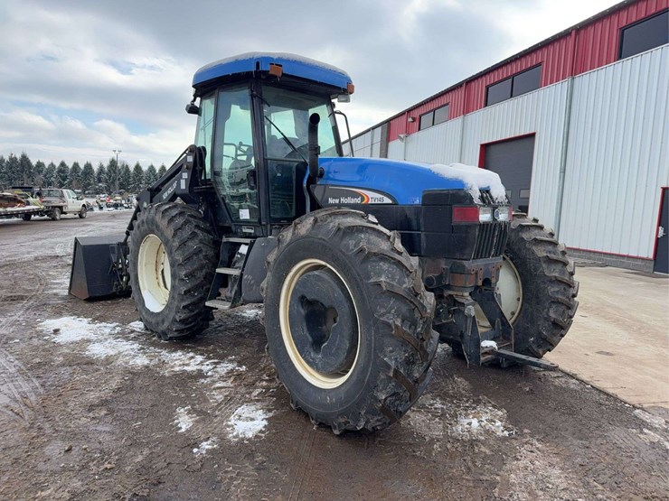 new-holland-tv145-image-4
