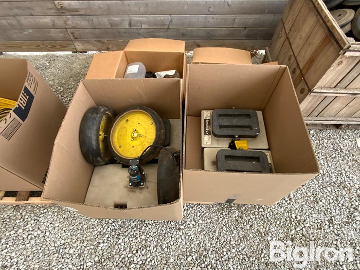 john-deere-7200-image-2