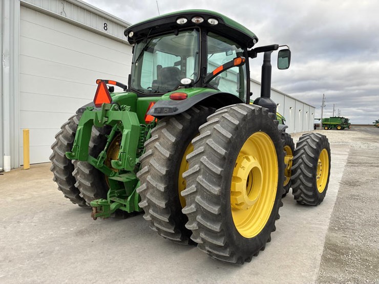 john-deere-8335r-image-6
