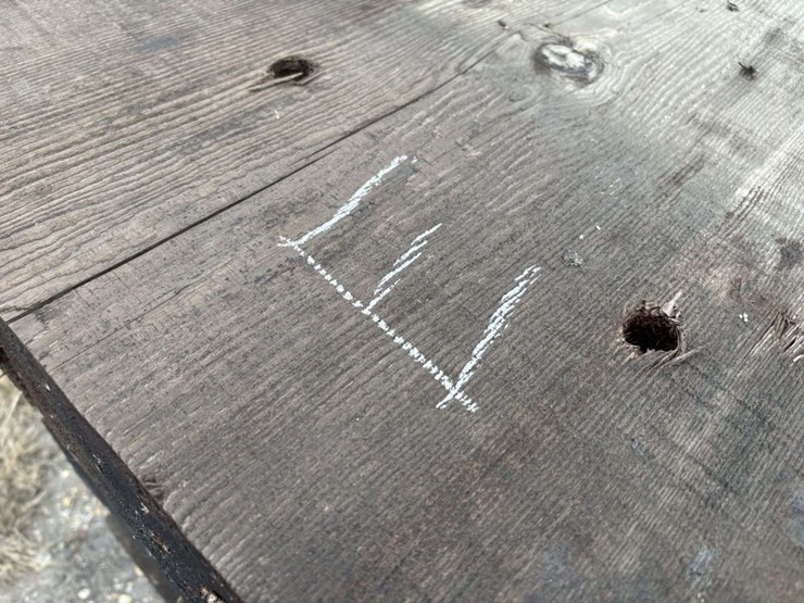 (6)-6”x19”-creosote-treated-wood-beams,-(4)-are-approx-26’,-(2)-are-approx-25’,-e-image-6