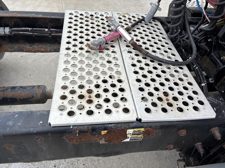 2007-kenworth-t800-image-19