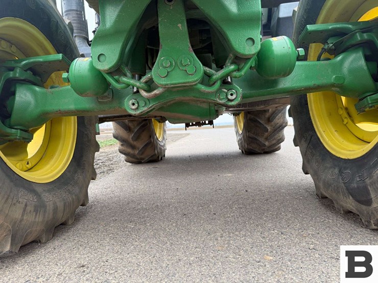 2012-john-deere-6115r-image-24