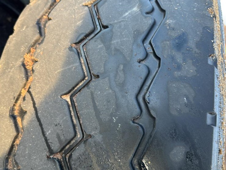 #146-•-truck-tires*-image-7