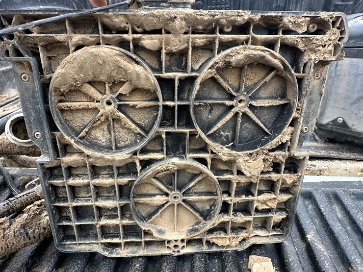 john-deere-2000-image-12