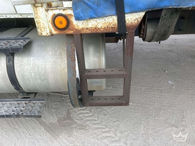 2013-international-durastar-4400-image-12