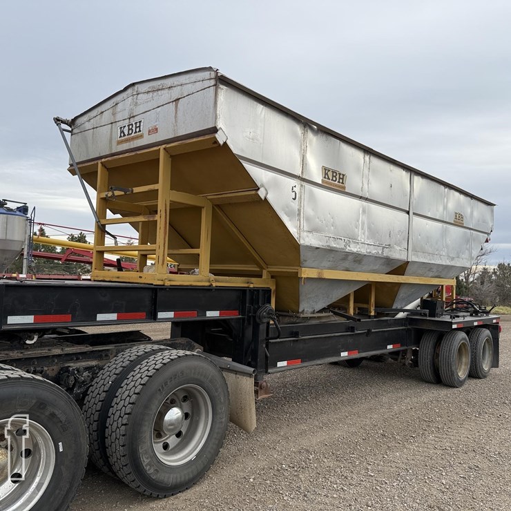 KBH TENDER TRAILER