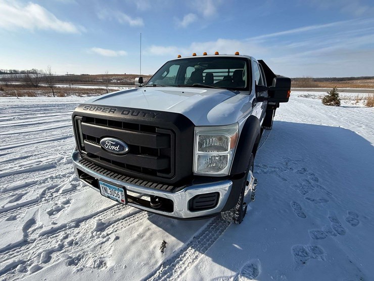 2012-ford-f550-image-16