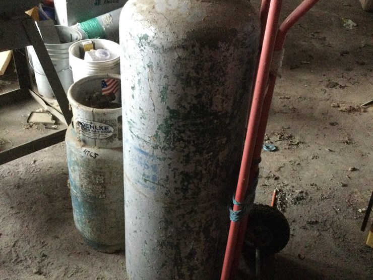 #4765-•-(2)-l.p.-tanks:-location:-w2486-smies-rd,-oostburg,-wi-53070-image-2