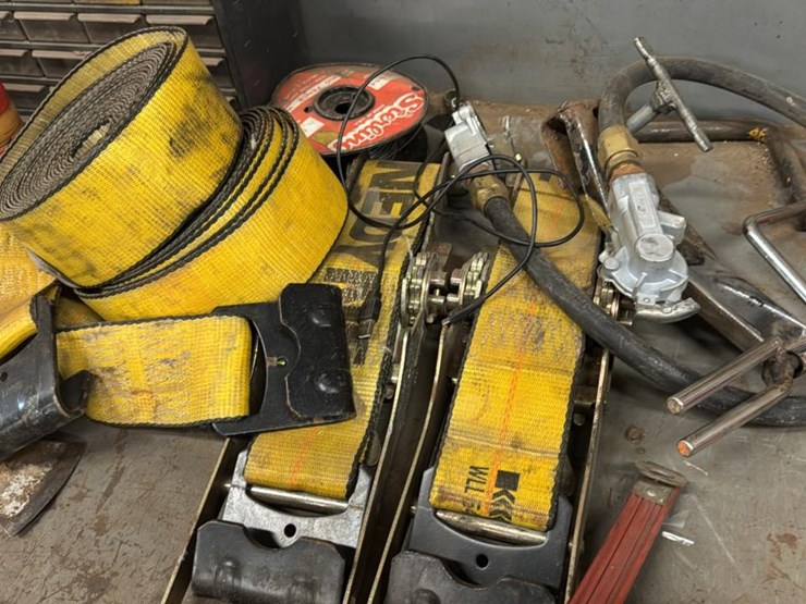 #182-•-contents-of-top-shelf-of-work-bench-and-wall-above-it*-image-9